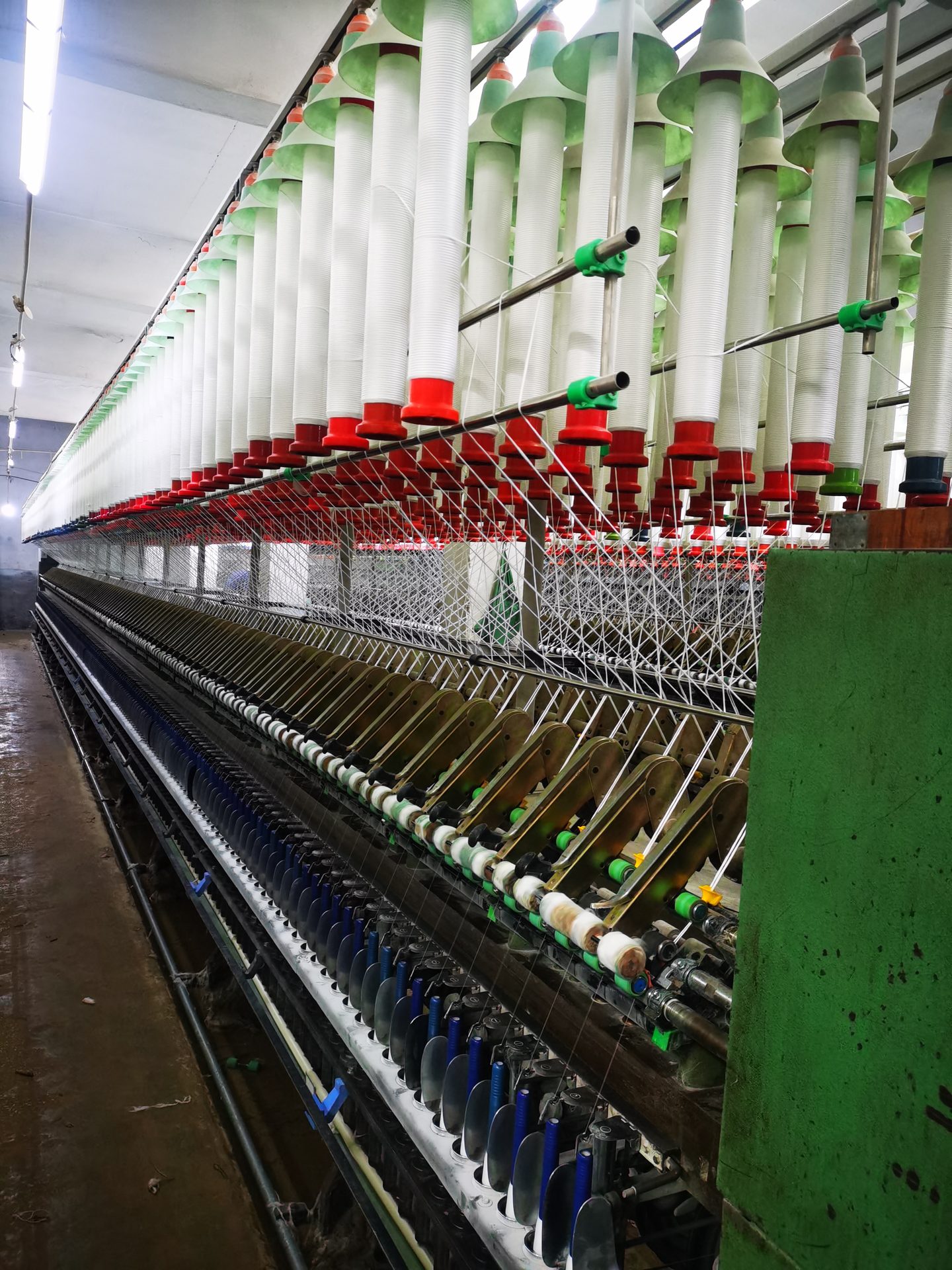 Spinning line